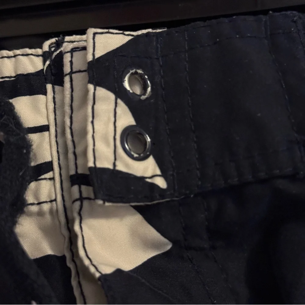 Hawaiian shorts performance Trunks Swim Hibiscus Black Board Beach - Picture 6 of 7
